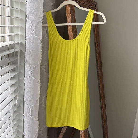 superdown Neon Yellow Mini Dress - Picture 2 of 5